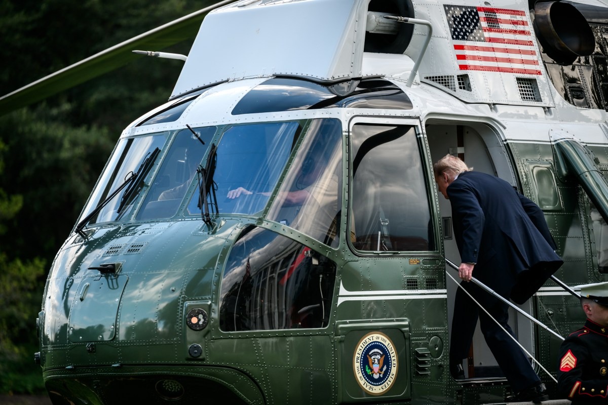 Marine One laser incident