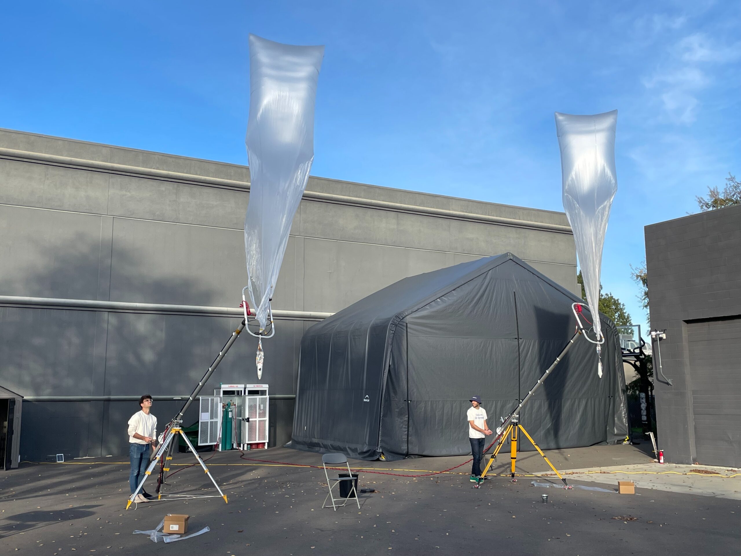 Weather Balloon United Boeing 737 MAX